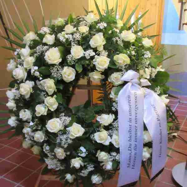 http://www.blumen-kubat.at/data/image/thumpnail/image.php?image=239/blumenkubat_at_article_4368_0.jpg&width=600